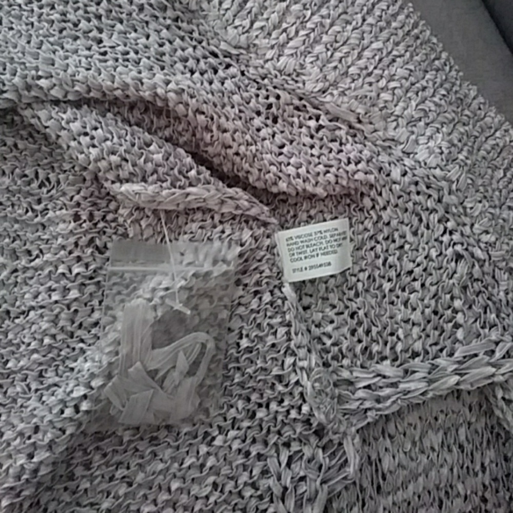Club Monaco Grey Sweater Size M - Picture 6 of 7